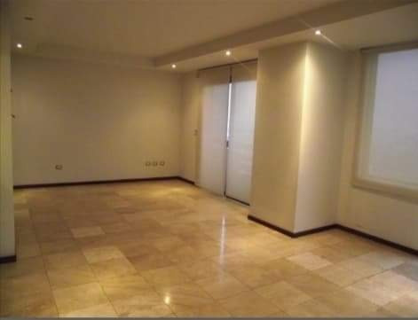 Imagen 1 de 10 de Apartamento En Alquiler En Zona 15 (vh I)