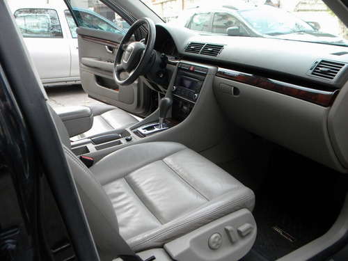 Audi A4 3.2v6 Quattro Tirptronic