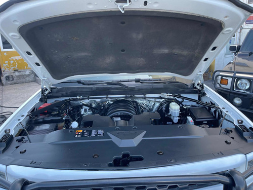 Imagen 14 de 15 de Chevrolet Silverado Lt Doble Cabina
