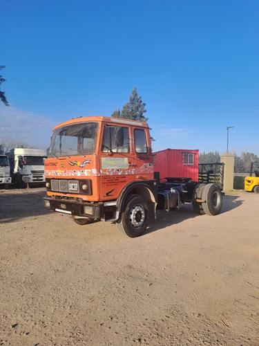 Camion Tractor Ford Volkswagen Iveco Scania Belavtomaz Volvo