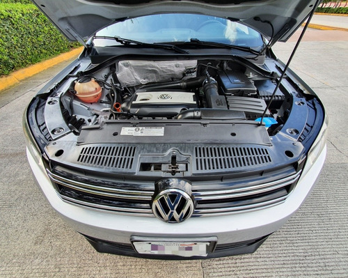 Imagen 11 de 12 de Volkswagen Tiguan 2012 2.0 Track&fun At