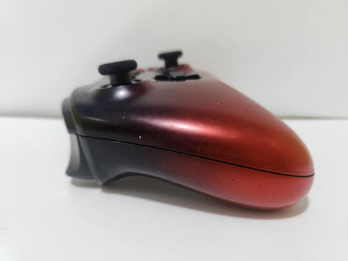 Control Xbox One Volcan Shadow Original Medio Uso Rojo (Reacondicionado)