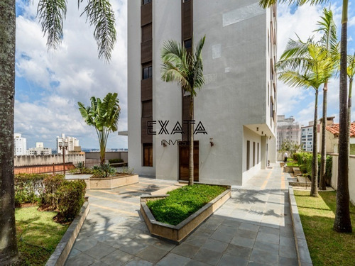 Imagem 27 de 30 de Apartamento Em Alto De Pinheiros Repleto De Armários Embutidos, Sala E Quartos Com Piso Taco De Madeira, Um Banheiro Para Os Dois Quartos, Salas De Estar E Jantar, Cozinha Com Copa - Ap00800 - 697149