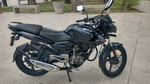 Bajaj Rouser 135 Modelo 2015