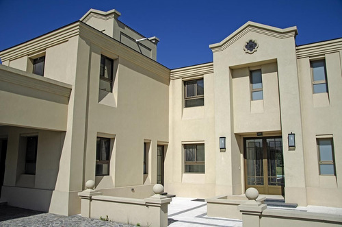 Imagen 2 de 25 de Casa Venta Buenos Aires Golf Barrio Cerrado