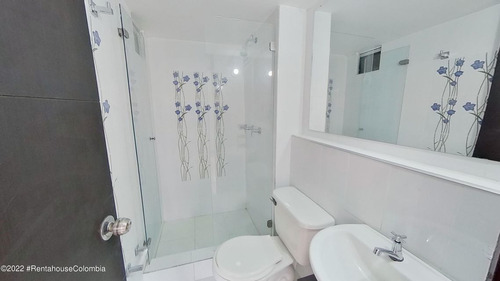 Imagen 8 de 17 de Vendo Apartamento En Ciudad Kennedy C.m 23-1236