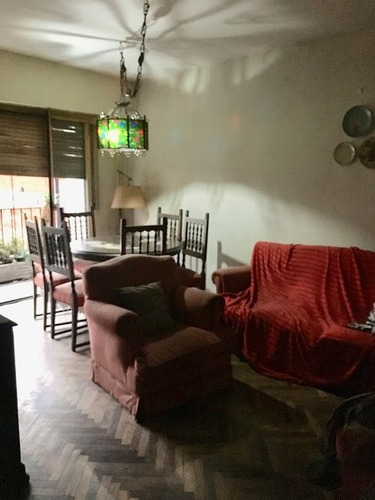 Imagen 4 de 10 de 3 Ambientes Al Frente Con Balcon