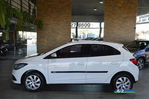 Chevrolet Onix Lt 1.4 Mpfi 8v 4p Mec.