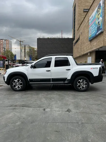 Renault Duster Oroch 2.0 Intens