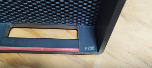 Lenovo Thinkstation P700 Xeon E5-2683 V3 Caché 35m 32gb Ram (Usado)