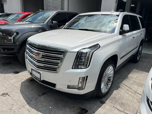 Cadillac Escalade 6.2 Plinum 4x4 At