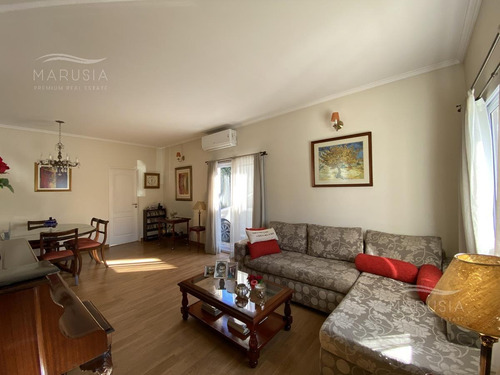 Imagen 3 de 30 de Casa Venta 2 Dormitorios En Barrio Privado La Candela, Impecable Estado