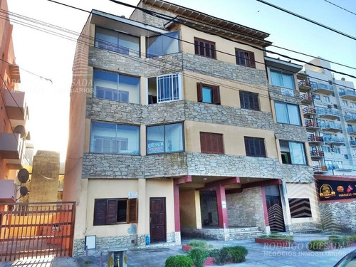 Departamento 2 Ambientes Frente Al Mar Con Cochera!!!