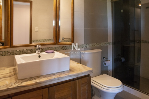 Departamento En Venta De 3 Dormitorios.- Ref: 3646