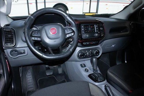 Imagem 7 de 11 de Fiat Toro 2.4 16v Multiair Freedom