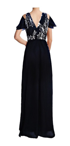 Vestido Negro Corto Gasa Con Bordados En Saten Plateado.