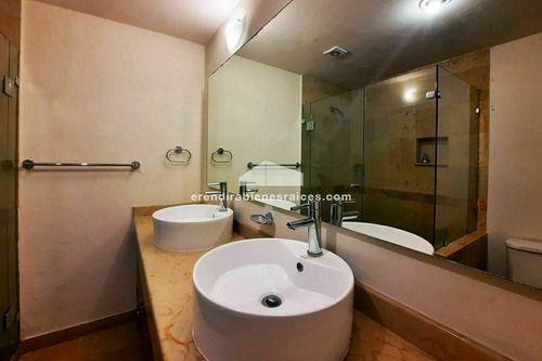 Departamento En Renta Plaza Artz Jardines Del Pedregal.