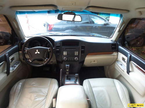 Imagen 18 de 25 de Mitsubishi Montero Gls