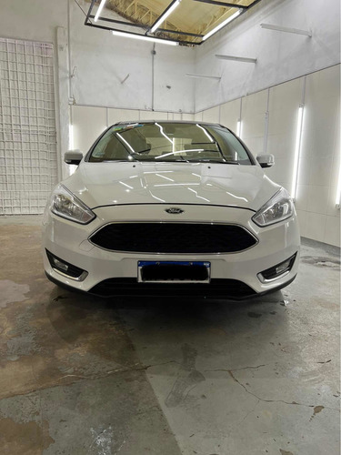 Imagen 12 de 15 de Ford Focus Iii 2016 2.0 Sedan Se Plus At6