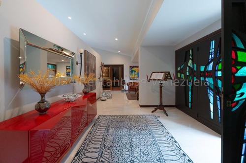 Casa ( 3 Niveles) Venta Cerro Verde Mls- 25-1991