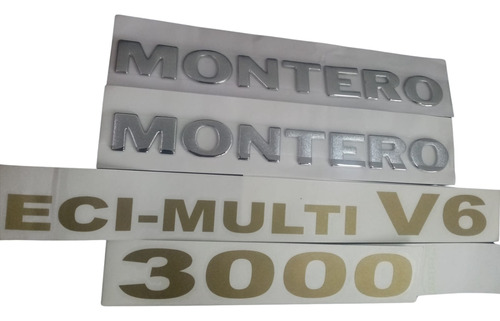 Emblemas Laterales Mitsubishi Montero 3000. 