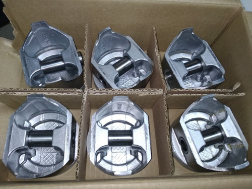 Juego De Pistones A 020 Ford 200/250 Mavericky Zephyr