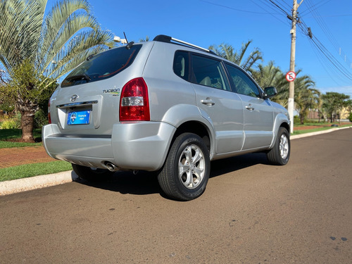 Hyundai Tucson 2.0 Gls 4x2 Flex Aut. 5p