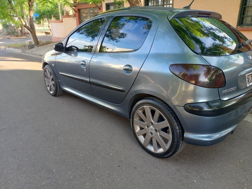 Imagen 6 de 8 de Peugeot 206 2005 1.9 Xrd Confort