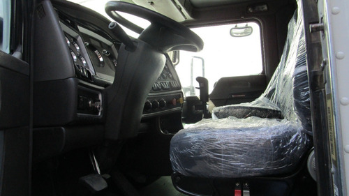 Imagen 5 de 9 de Tractocamion Kenworth T660 Nacional Mod. 2012 Motor Isx