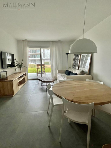 Excelente Departamento 2 Dormitorios En Townhouse Pilara