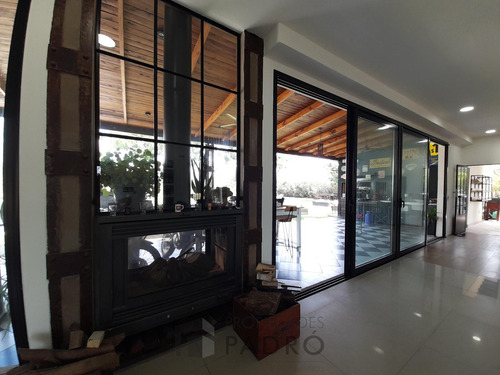Casa En Venta 4 Ambientes. Pileta. Barrio San Roque, Comarcas De Lujan