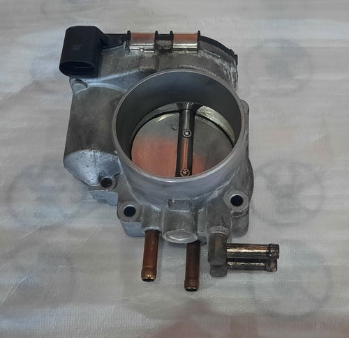 Cuerpo De Aceleracion Audi A6 3.0 2002 Al 2004 Original (Usado)