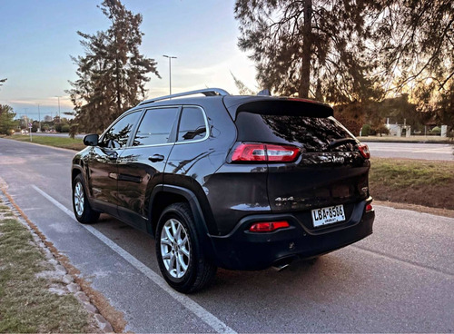 Imagen 11 de 13 de Jeep Cherokee 2.4 4x4 Aut/sec