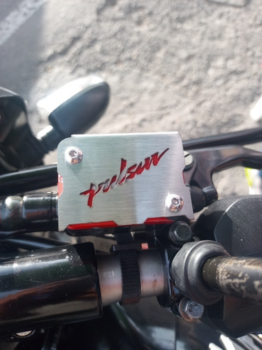 Protector De Bomba De Freno Delantero Pulsar 180