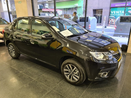 Imagen 21 de 25 de Renault Logan #vh