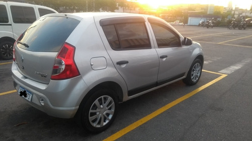 Renault Sandero 1.6 Expression Hi-torque 5p 2011
