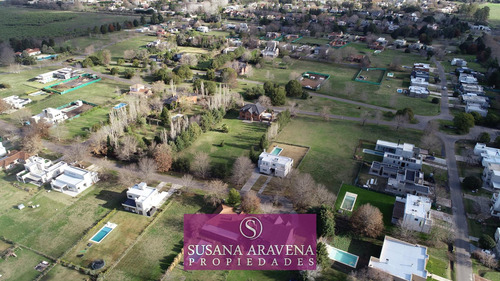 Lote  En Venta En Barrio Cerrado Los Alcanfores Pilar