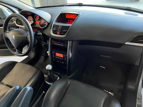 Imagen 9 de 15 de Peugeot 207 2011 1.6 Gti 156cv 5 P