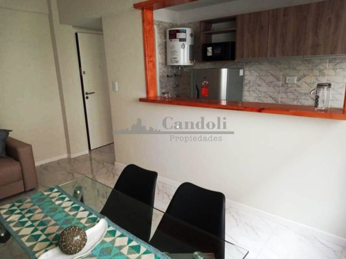 Departamento En Venta 2 Ambientes - Centro, Lateral Reciclado