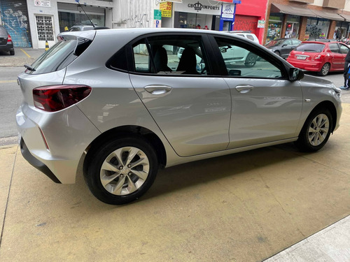 Imagem 8 de 8 de Chevrolet Onix 1.0 Turbo Flex Lt Manual
