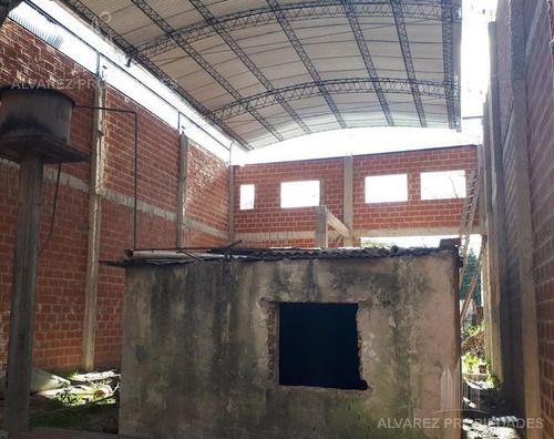 Imagen 2 de 15 de Galpón Venta Ituzaingó A Terminar Permuta