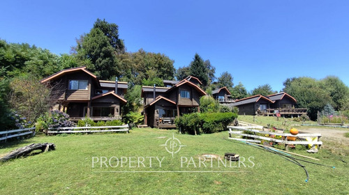 Casa Y Complejo 6 Cabañas En Terreno De 13.000 Mts...