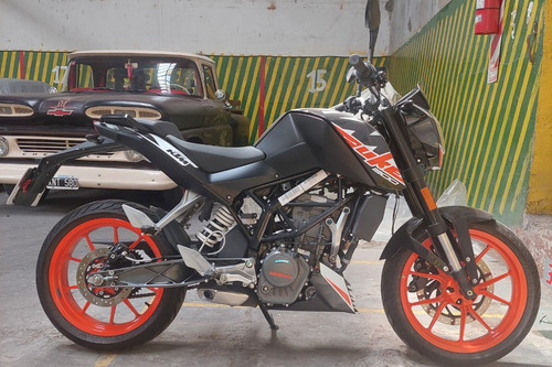 Ktm Duke 200 - 2021 (3100km)