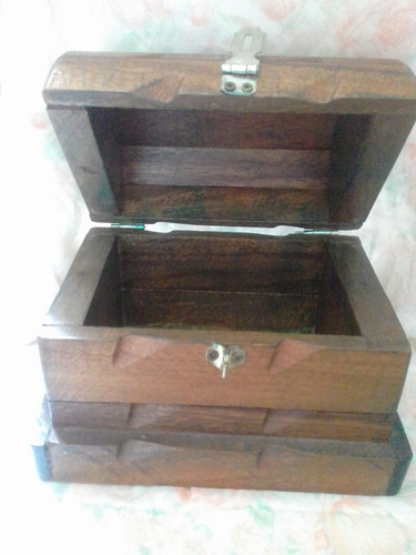 Cofre Pequeño De Madera (Usado)