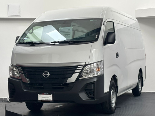 Nissan Urvan PANEL AMPLIA L4 2.5L STD