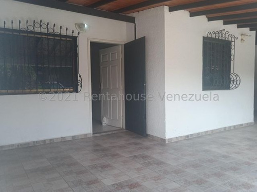 Imagen 19 de 30 de Casas En Venta Ribereña Cabusare Lara 3 Habitaciones 2 Baños 1 P/e Cod # 22 - 11058 Katty Vasquez Rentahouse 412-1498654 Contactame. Excelente Bajo Precio De Oportunidad E Inversion. Negociable !!!