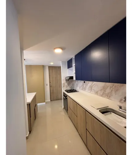 Apartamento Piso 5 Unidad Completa-cumbres- Envigado