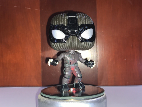 Spider-man -469- Stealth Suit Far From Home Marvel Funko Pop | Meses sin  intereses