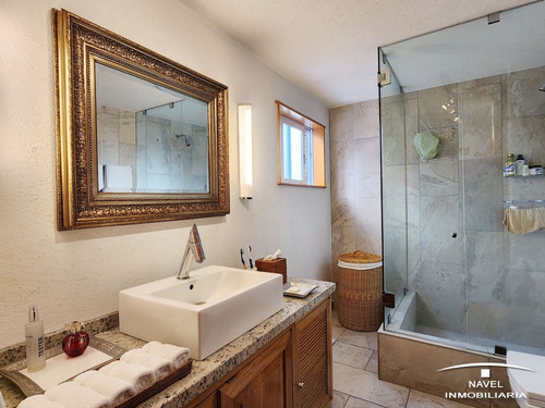 Impecable Casa En Venta, Av. San Bernabé San Jerónimo Lídice