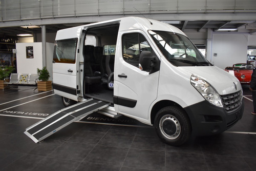 Renault Master 12+1